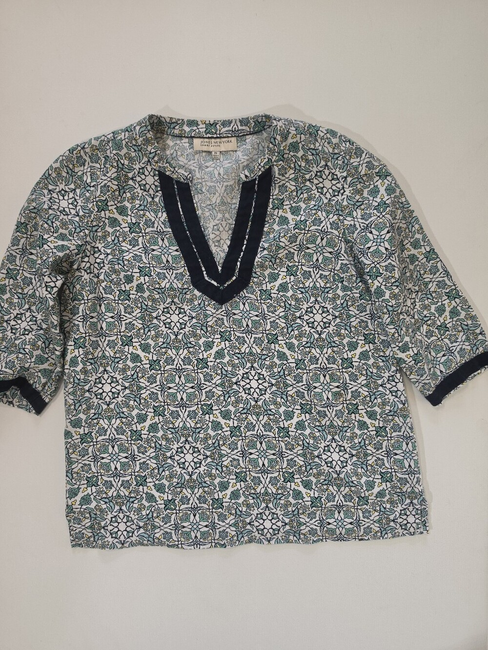 Jones New York Linen Tunic Top Womens Size PP White Green Yellow Floral Mosaic